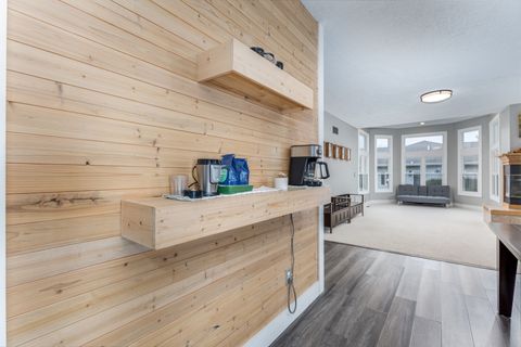 Tiny photo for 3 Wood Duck Lane, Ottawa, IL 61350 (MLS # 12591784)