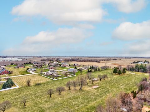 Tiny photo for 3 Wood Duck Lane, Ottawa, IL 61350 (MLS # 12591784)