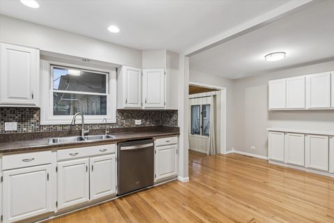 Tiny photo for 195 E Oak Glen Drive, Bartlett, IL 60103 (MLS # 12586918)