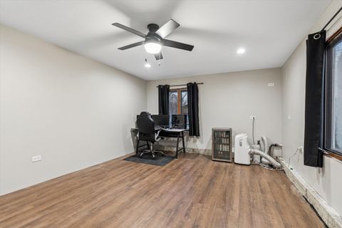 Tiny photo for 195 E Oak Glen Drive, Bartlett, IL 60103 (MLS # 12586918)