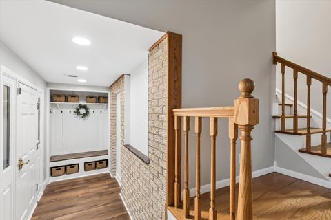 Tiny photo for 195 E Oak Glen Drive, Bartlett, IL 60103 (MLS # 12586918)