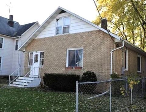 Tiny photo for 744 E Brooks Street, Galesburg, IL 61401 (MLS # 12556232)