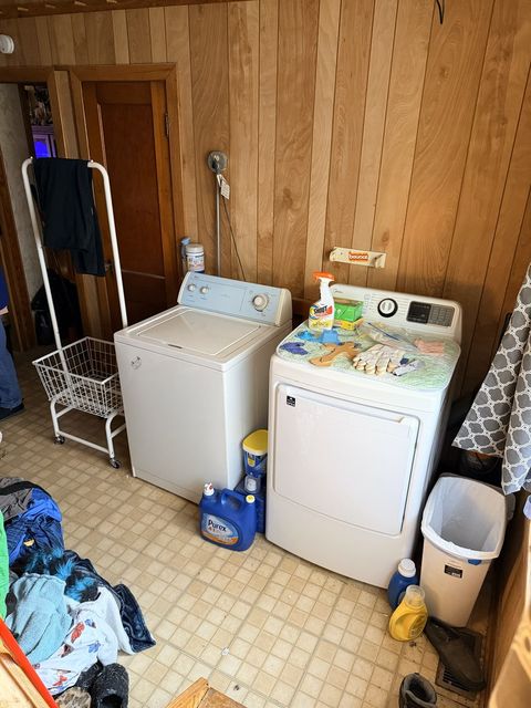 Tiny photo for 744 E Brooks Street, Galesburg, IL 61401 (MLS # 12556232)