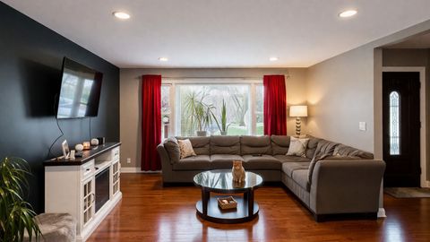 Tiny photo for 8009 Lavergne Avenue, Burbank, IL 60459 (MLS # 12621345)