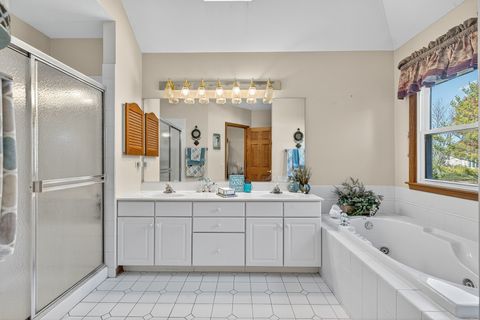 Tiny photo for 3610 Lakeview Drive, Algonquin, IL 60102 (MLS # 12512698)