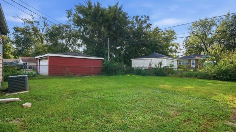Tiny photo for 3041 Sherwood Avenue, Markham, IL 60428 (MLS # 12752977)