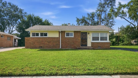 Photo of 3041 Sherwood Avenue, Markham, IL 60428 (MLS # 12752977)
