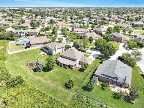 Tiny photo for 19824 Maydell Court, Tinley Park, IL 60487 (MLS # 12596356)