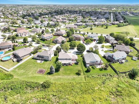 Tiny photo for 19824 Maydell Court, Tinley Park, IL 60487 (MLS # 12596356)