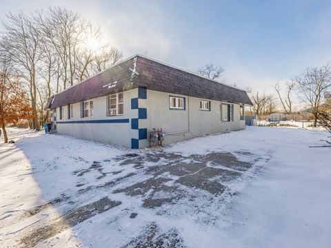 Photo of 210 Southgate Avenue, Chicago Heights, IL 60411 (MLS # 12621599)