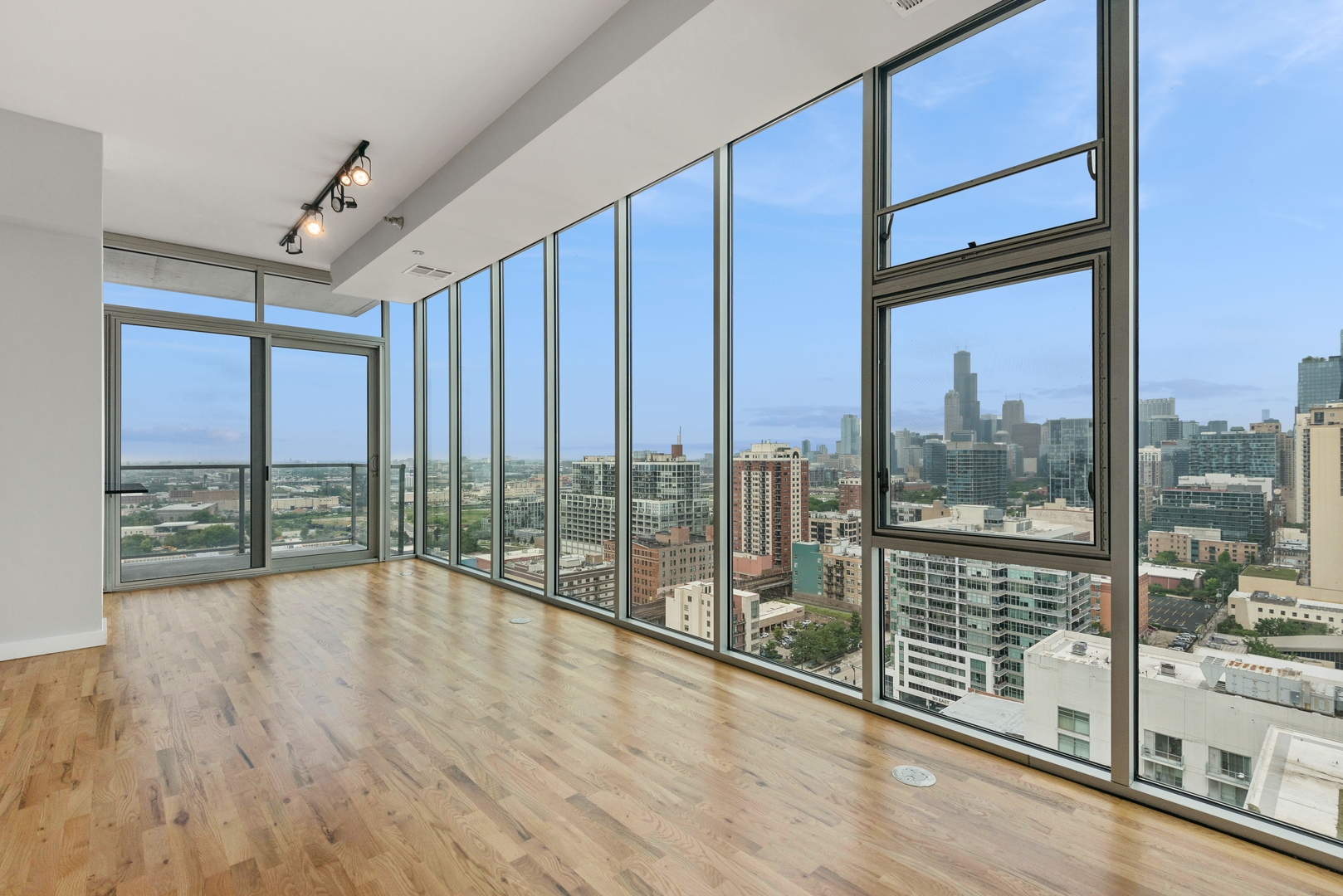 1720 S Michigan Avenue 2218