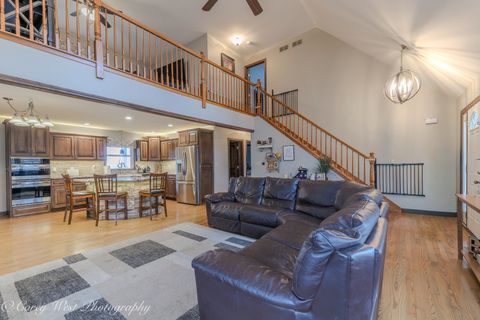 Tiny photo for 411 MEADOW Lane, Hinckley, IL 60520 (MLS # 12601732)