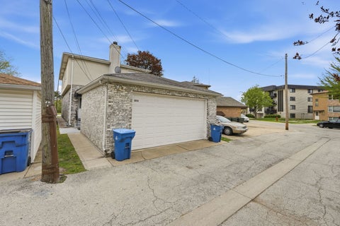 Tiny photo for 6916 W Forest Preserve Drive, Harwood Heights, IL 60706 (MLS # 12712172)
