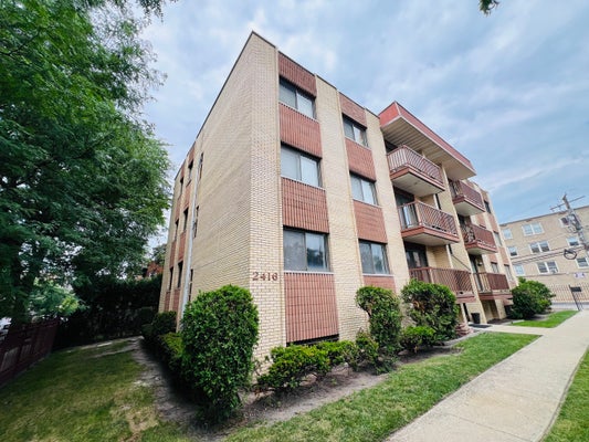 2416 W FOSTER AVE APT 1N, CHICAGO, IL 60625 - Image 76cd16de50123533500bb232e45b3a0d/511515167