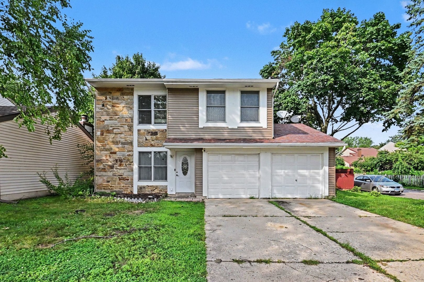 30W100 Maplewood Drive