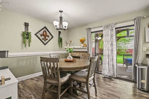 Tiny photo for 30W100 Maplewood Drive, Warrenville, IL 60555 (MLS # 12675555)