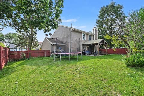 Tiny photo for 30W100 Maplewood Drive, Warrenville, IL 60555 (MLS # 12675555)