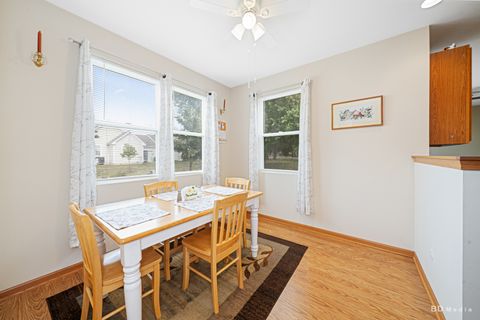 Tiny photo for 2508 Meer Park Court, Crest Hill, IL 60403 (MLS # 11866214)