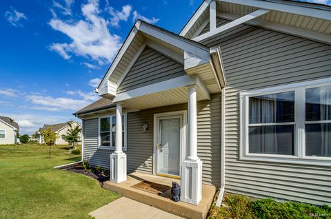 Tiny photo for 2508 Meer Park Court, Crest Hill, IL 60403 (MLS # 11866214)