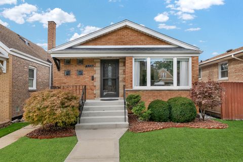 Photo of 5310 S Avers Avenue, Chicago, IL 60632 (MLS # 12508609)