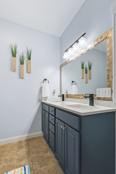 Tiny photo for 6521 FRIENDSHIP Path, Bettendorf, IA 52722 (MLS # 12605641)