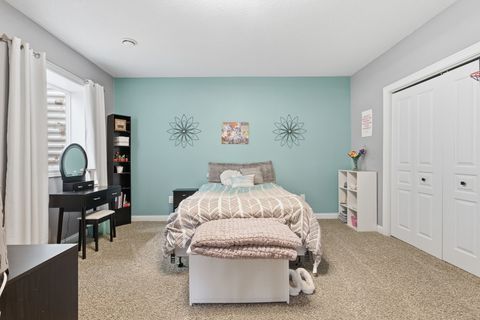 Tiny photo for 6521 FRIENDSHIP Path, Bettendorf, IA 52722 (MLS # 12605641)