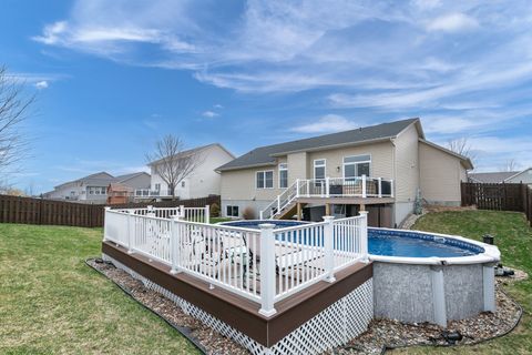 Tiny photo for 6521 FRIENDSHIP Path, Bettendorf, IA 52722 (MLS # 12605641)
