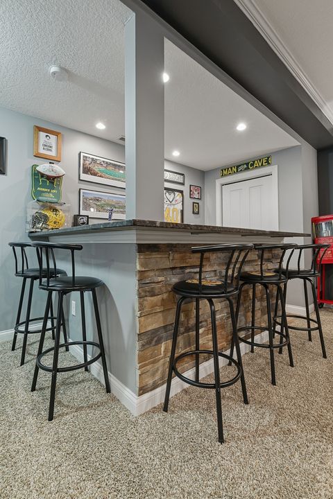 Tiny photo for 6521 FRIENDSHIP Path, Bettendorf, IA 52722 (MLS # 12605641)