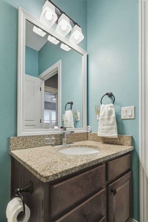 Tiny photo for 6521 FRIENDSHIP Path, Bettendorf, IA 52722 (MLS # 12605641)