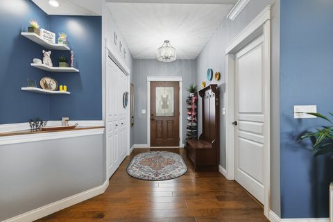 Tiny photo for 6521 FRIENDSHIP Path, Bettendorf, IA 52722 (MLS # 12605641)