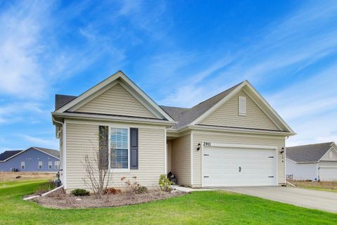 Tiny photo for 2911 Briargate Drive, Lindenhurst, IL 60046 (MLS # 12608986)