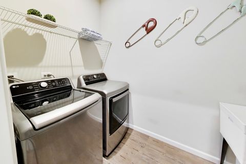 Tiny photo for 2911 Briargate Drive, Lindenhurst, IL 60046 (MLS # 12608986)