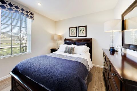 Tiny photo for 2911 Briargate Drive, Lindenhurst, IL 60046 (MLS # 12608986)