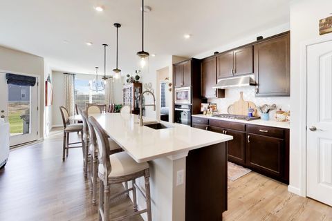 Tiny photo for 2911 Briargate Drive, Lindenhurst, IL 60046 (MLS # 12608986)