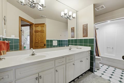 Tiny photo for 33 W Eureka Drive, Lemont, IL 60439 (MLS # 12649086)
