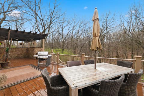 Tiny photo for 33 W Eureka Drive, Lemont, IL 60439 (MLS # 12649086)