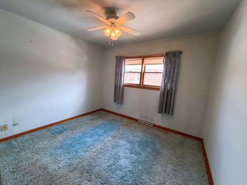 Tiny photo for 12850 S Commercial Avenue, Chicago, IL 60633 (MLS # 12691068)