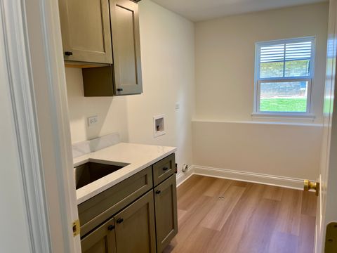 Tiny photo for 14109 Kenneth Court, Crestwood, IL 60418 (MLS # 12661398)