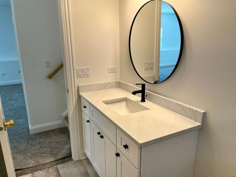Tiny photo for 14109 Kenneth Court, Crestwood, IL 60418 (MLS # 12661398)