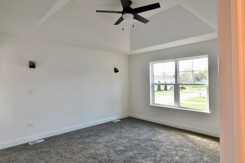 Tiny photo for 14109 Kenneth Court, Crestwood, IL 60418 (MLS # 12661398)