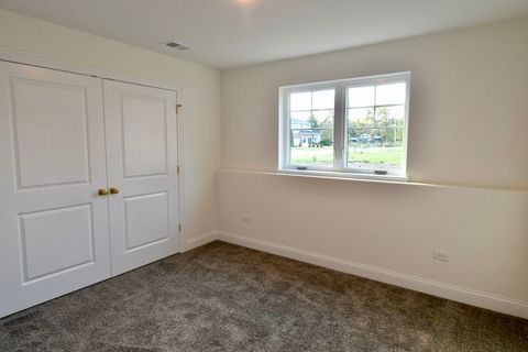 Tiny photo for 14109 Kenneth Court, Crestwood, IL 60418 (MLS # 12661398)