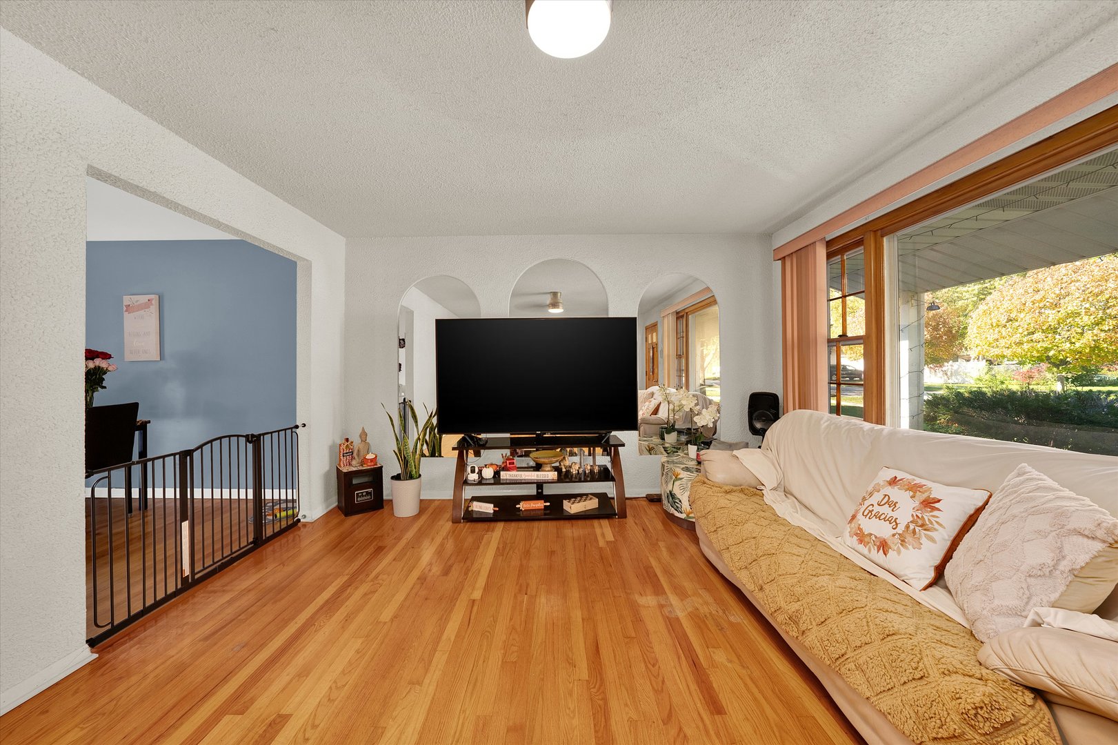 5023 W 81st Street
