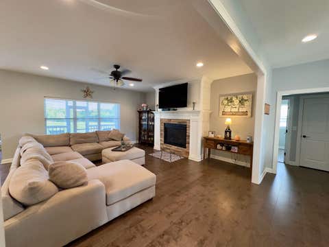 Tiny photo for 801 Ann Marie Drive, Utica, IL 61373 (MLS # 12649996)