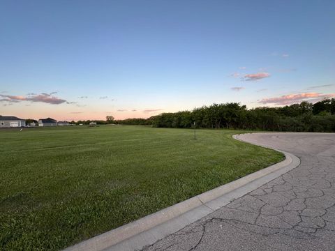 Tiny photo for 801 Ann Marie Drive, Utica, IL 61373 (MLS # 12649996)