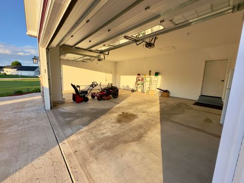 Tiny photo for 801 Ann Marie Drive, Utica, IL 61373 (MLS # 12649996)