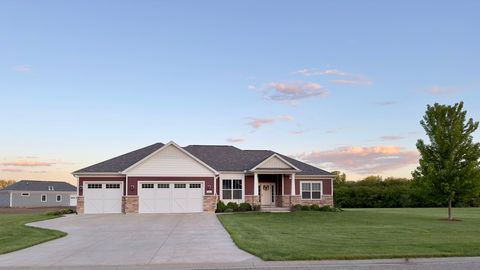 Tiny photo for 801 Ann Marie Drive, Utica, IL 61373 (MLS # 12649996)