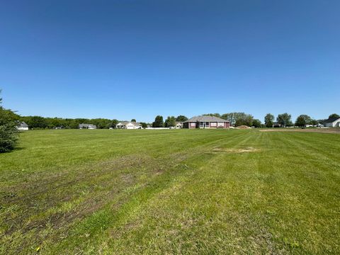 Tiny photo for 801 Ann Marie Drive, Utica, IL 61373 (MLS # 12649996)
