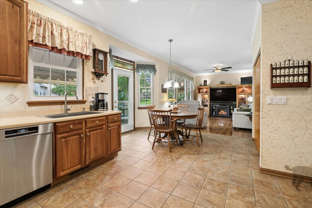 2058 Carillon Drive 0