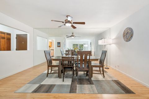 Tiny photo for 1550 Sandpebble Drive #307, Wheeling, IL 60090 (MLS # 12453447)