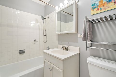 Tiny photo for 1550 Sandpebble Drive #307, Wheeling, IL 60090 (MLS # 12453447)